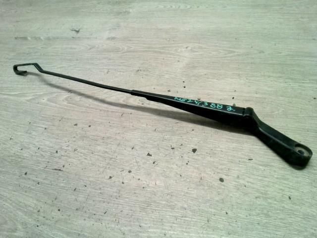 bontott VW GOLF III Jobb első Ablaktörlő Kar