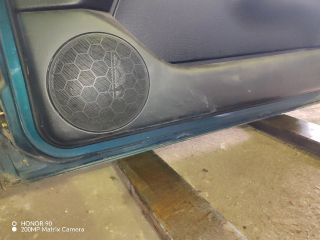 bontott VW GOLF III Jobb első Ajtó (Részeivel)