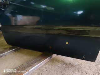 bontott VW GOLF III Jobb első Ajtó (Részeivel)