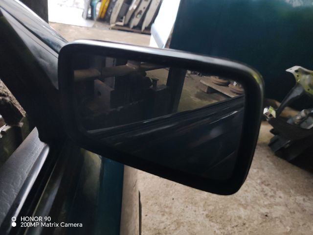 bontott VW GOLF III Jobb első Ajtó (Részeivel)