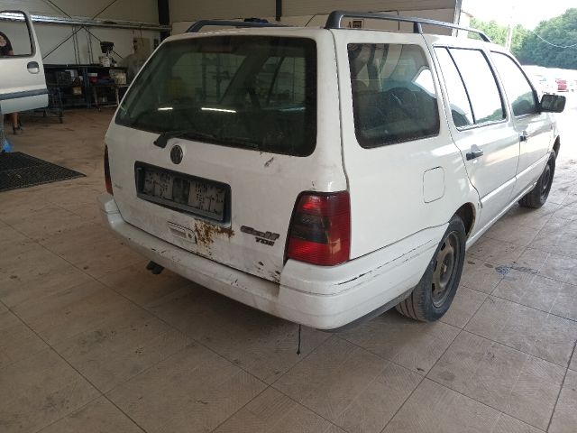 bontott VW GOLF III Jobb első Ajtó (Üres lemez)