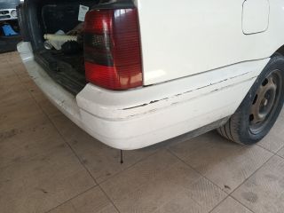 bontott VW GOLF III Jobb első Ajtó (Üres lemez)