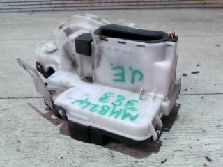 bontott VW GOLF III Jobb első Ajtózár