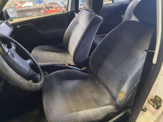 bontott VW GOLF III Jobb első Biztonsági Öv Csat