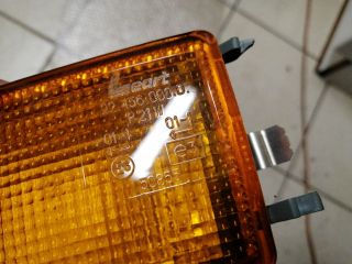 bontott VW GOLF III Jobb első Irányjelző