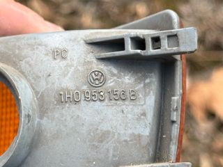 bontott VW GOLF III Jobb első Irányjelző