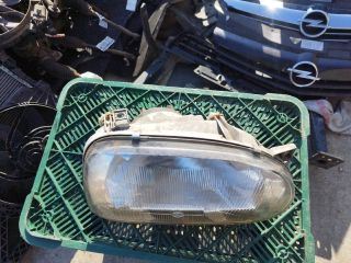 bontott VW GOLF III Jobb Fényszóró