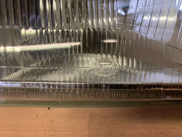 bontott VW GOLF III Jobb Fényszóró