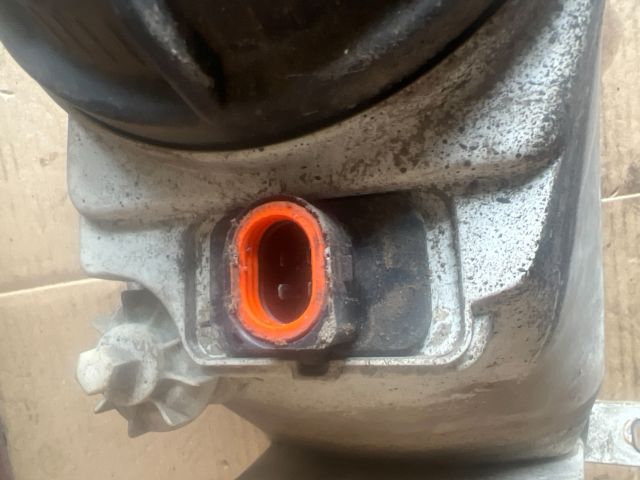 bontott VW GOLF III Jobb Fényszóró