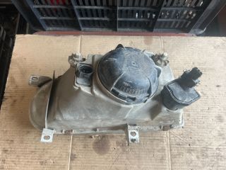 bontott VW GOLF III Jobb Fényszóró