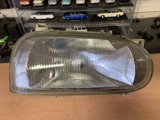 bontott VW GOLF III Jobb Fényszóró