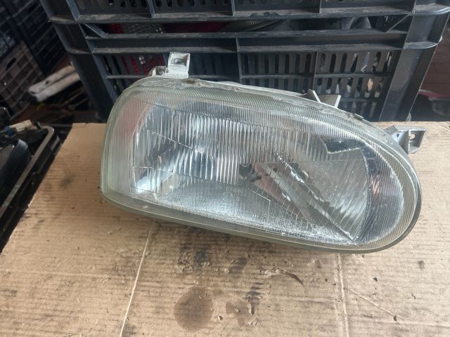 bontott VW GOLF III Jobb Fényszóró