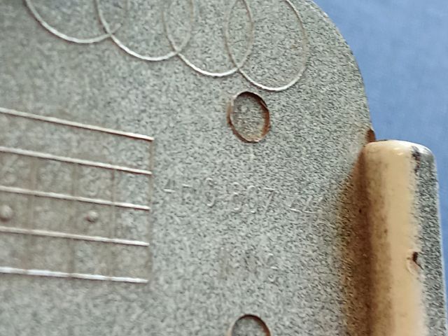 bontott VW GOLF III Jobb Fényszórómosó Fedél