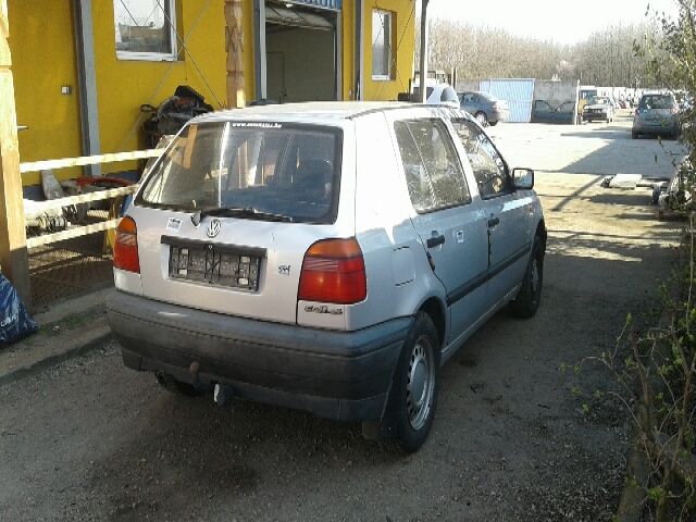 bontott VW GOLF III Jobb hátsó Ablakemelő Szerkezet (Mechanikus)