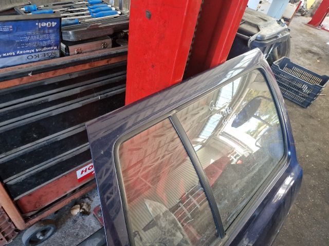 bontott VW GOLF III Jobb hátsó Ajtó (Részeivel)