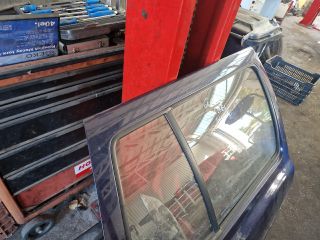 bontott VW GOLF III Jobb hátsó Ajtó (Részeivel)