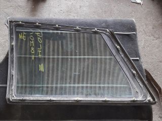 bontott VW GOLF III Jobb hátsó Fixüveg (Ajtóban)