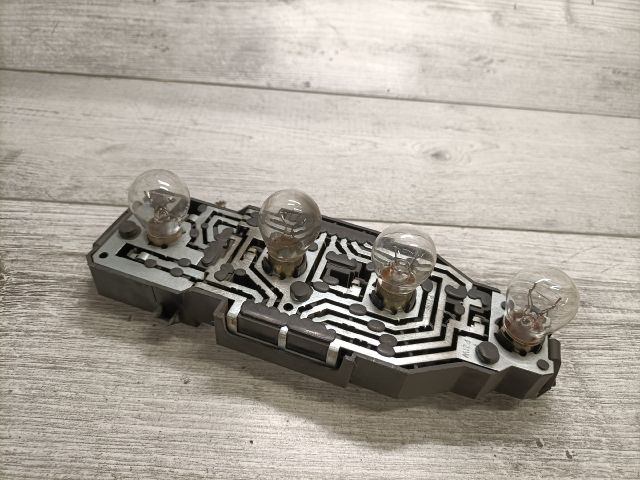 bontott VW GOLF III Jobb Hátsó Lámpa Foglalat