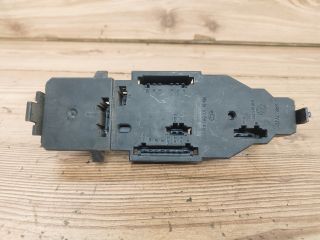 bontott VW GOLF III Jobb Hátsó Lámpa Foglalat