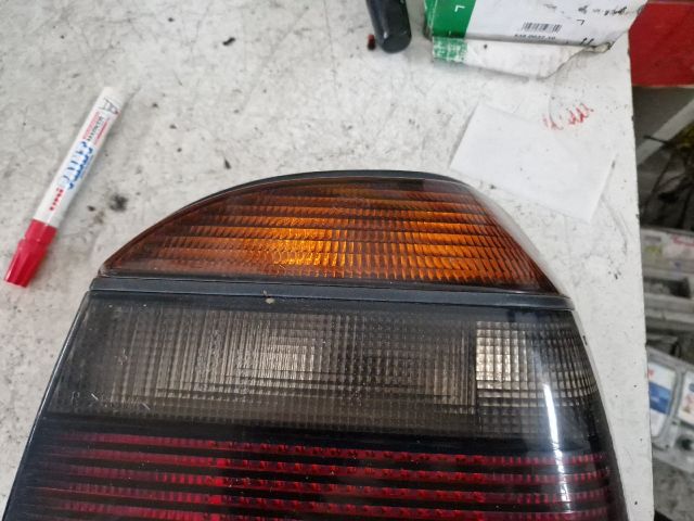 bontott VW GOLF III Jobb Hátsó Lámpa