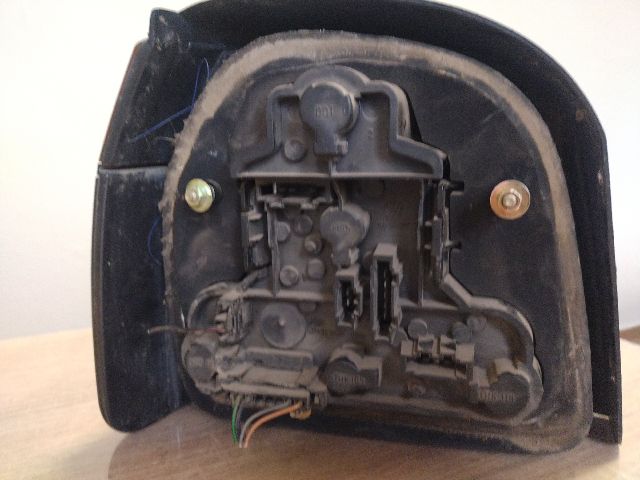 bontott VW GOLF III Jobb Hátsó Lámpa