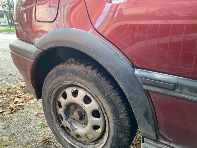 bontott VW GOLF III Jobb hátsó Sárvédő Szélesítő