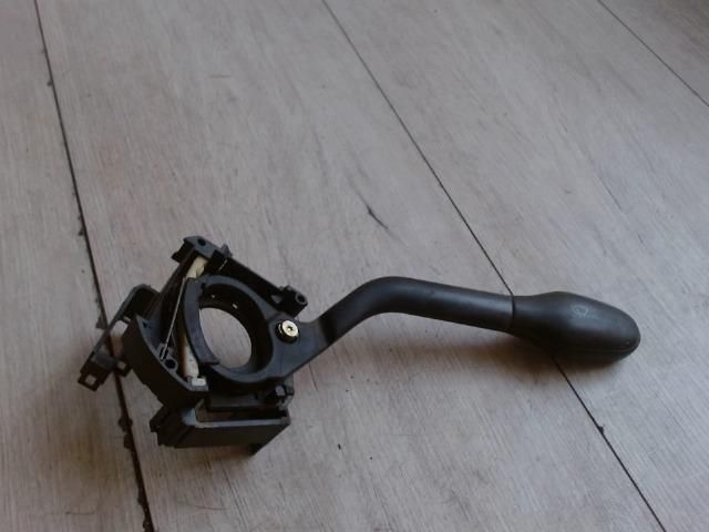 bontott VW GOLF III Jobb Kormánykapcsoló Ablaktörlő