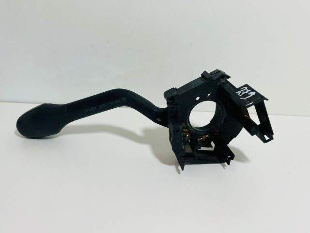 bontott VW GOLF III Jobb Kormánykapcsoló Ablaktörlő