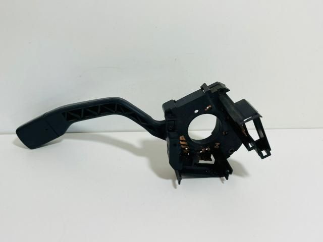 bontott VW GOLF III Jobb Kormánykapcsoló Ablaktörlő