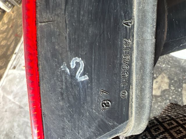 bontott VW GOLF III Jobb Külső Hátsó Lámpa