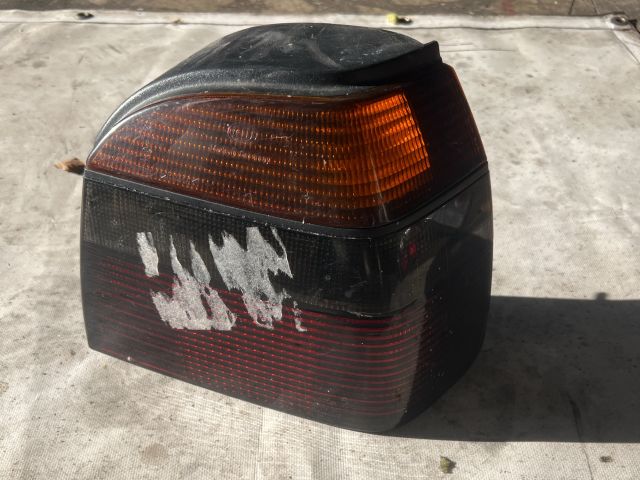 bontott VW GOLF III Jobb Külső Hátsó Lámpa