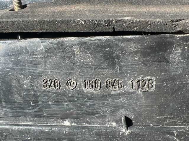 bontott VW GOLF III Jobb Külső Hátsó Lámpa