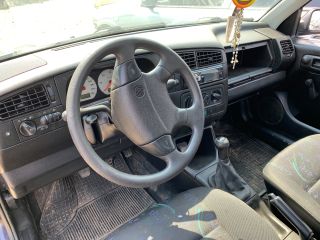 bontott VW GOLF III Jobb Napellenző