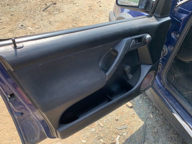 bontott VW GOLF III Jobb Napellenző