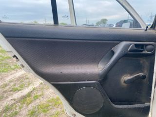 bontott VW GOLF III Jobb Szellőző