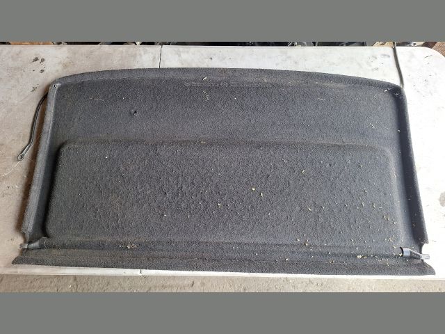 bontott VW GOLF III Kalaptartó