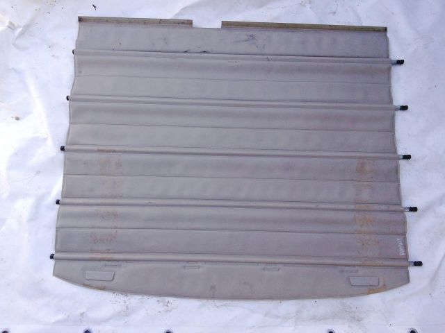 bontott VW GOLF III Kalaptartó