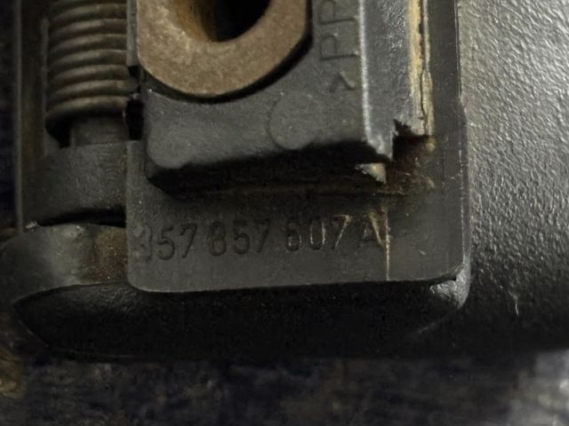 bontott VW GOLF III Kapaszkodó (Pozíciófüggetlen)