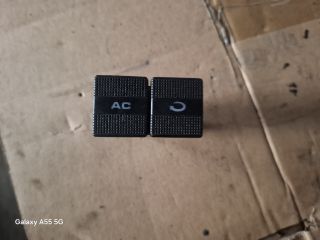 bontott VW GOLF III Klíma Kapcsoló