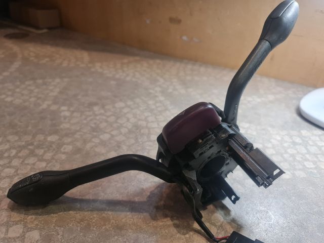 bontott VW GOLF III Komplett Kormánykapcsoló (Bajuszkapcsoló)