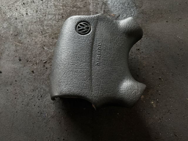 bontott VW GOLF III Kormánylégzsák