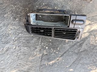 bontott VW GOLF III Középső Szellőző