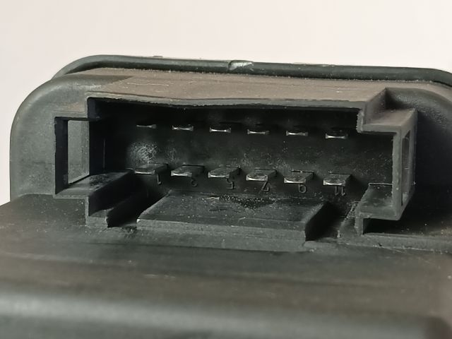 bontott VW GOLF III Központizár Elektronika