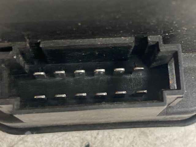 bontott VW GOLF III Központizár Motor (Pozíciófüggetlen)