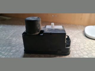 bontott VW GOLF III Központizár Motor (Pozíciófüggetlen)