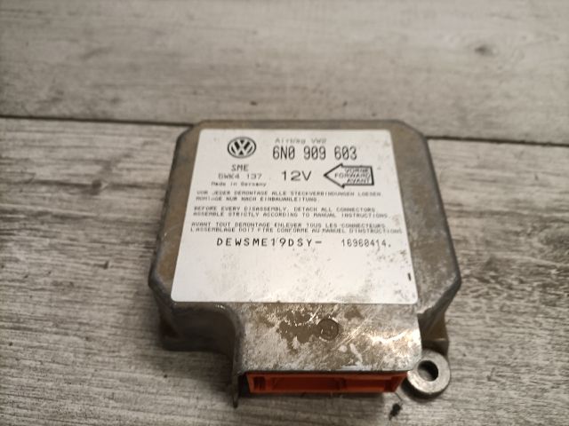 bontott VW GOLF III Légzsák Elektronika