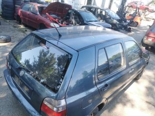 bontott VW GOLF III Motorháztető