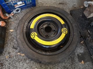 bontott VW GOLF III Pótkerék
