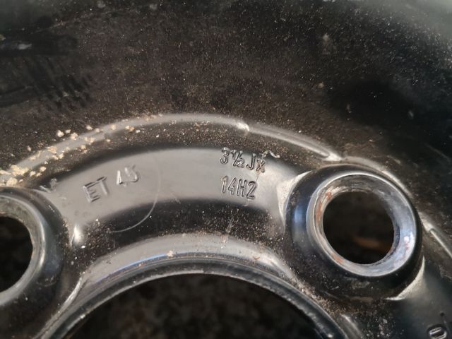 bontott VW GOLF III Pótkerék