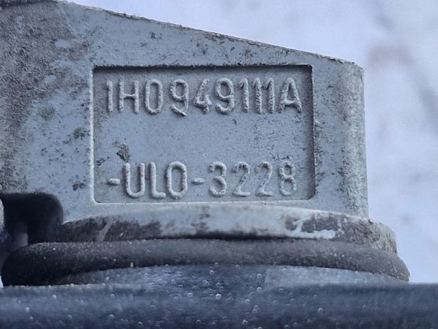 bontott VW GOLF III Sárvédő Irányjelző (Pozíciófüggetlen)